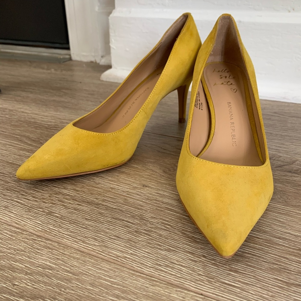 Mustard Yellow Pumps